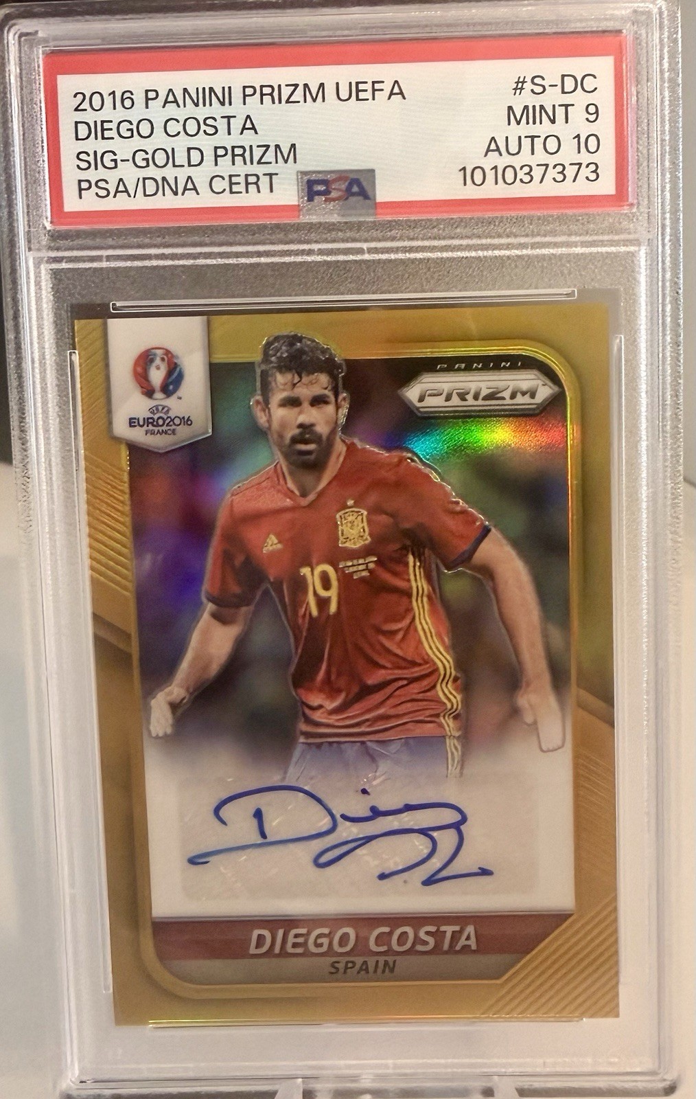 2016 Panini Prizm UEFA Euro Diego Costa Signatures Gold Prizm PSA 9 Auto 10 Rare