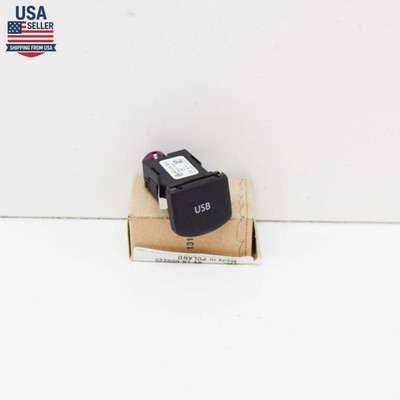 VW Polo Derby Vento Ind Vento Usb Socket With Cover Genuine 6C0035726C