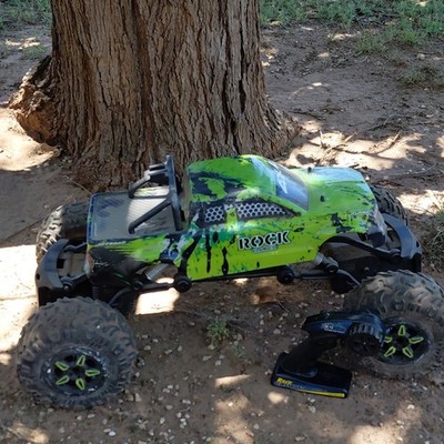 Pro Series Rock Climber 2.4Ghz RC Truck 4X4 Kid Galaxy WORKS