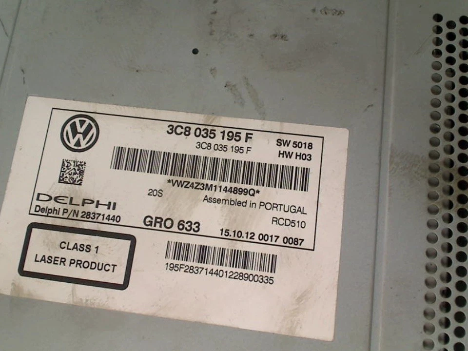 CD-PLAYER VW Polo V (6R) Hatchback 1.4 GTI 16V (CTHE(Euro 5)) 2013 3c8035195f - Bild 3 von 4