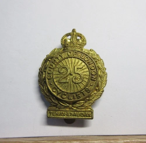 Vintage WW1, WW2 25th County of London Cyclists MILITARY CAP BADGE