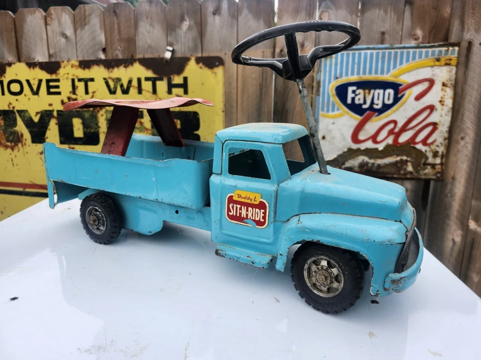 Винтажное бирюзово-синее оранжевое сиденье для самосвала 21 дюйм - 1950-е BUDDY L SIT 'N RIDE - Изображение 2 из 4