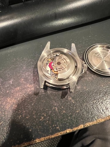 Rolex Vintage 5512 Submariner 40MM 1.6 Million serial Stainless Steel Oyster - Picture 8 of 9