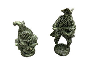 Lot of 2 Pirates of the Caribbean Chess Pieces Replacement King & Queen Green