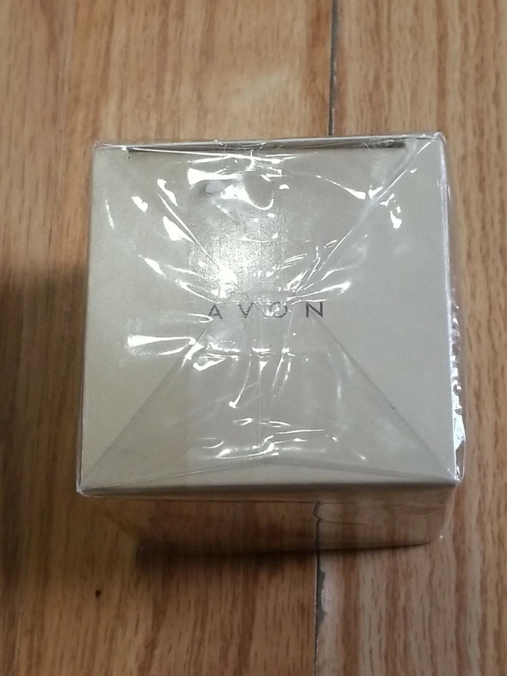 Six AVON  Discontinued ANEW  ULTIMATE CREAM 1.7 fl. oz NIB (sealed) - Image 2 of 4