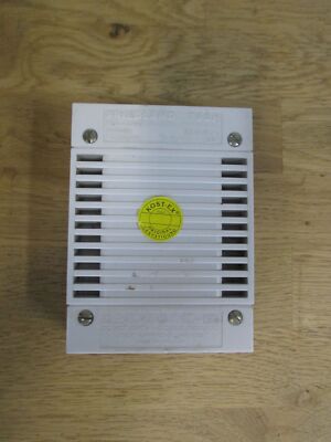 Klingeltrafo Friedland 752 H pri. 220 V 0,5A sek  8 V 5 V  3V 1 A Trafo  T9/1148