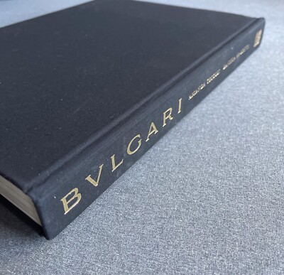 Bulgari - Hardcover By Triossi, Amanda Signed Fashion History