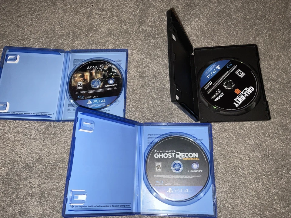 Lote De 3 Juegos PS4 Ghost Recon Wildlands Assassin’s Creed Syndicate COD BO4 Foto 2 de 3