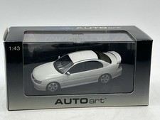 Autoart #53425 Holden VY SS Commodore Heron White 1:43 damaged case