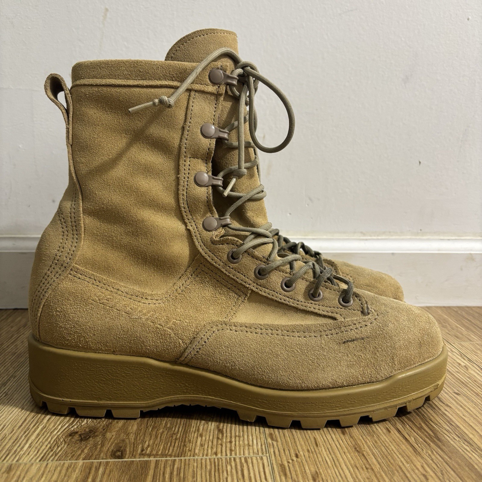 Belleville Combat Boots 775ST Men's 9 Tan Insulated Gore-Tex Steel Toe Military-image