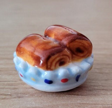 Fève - Pains au chocolat ...... (Ref. 2701)