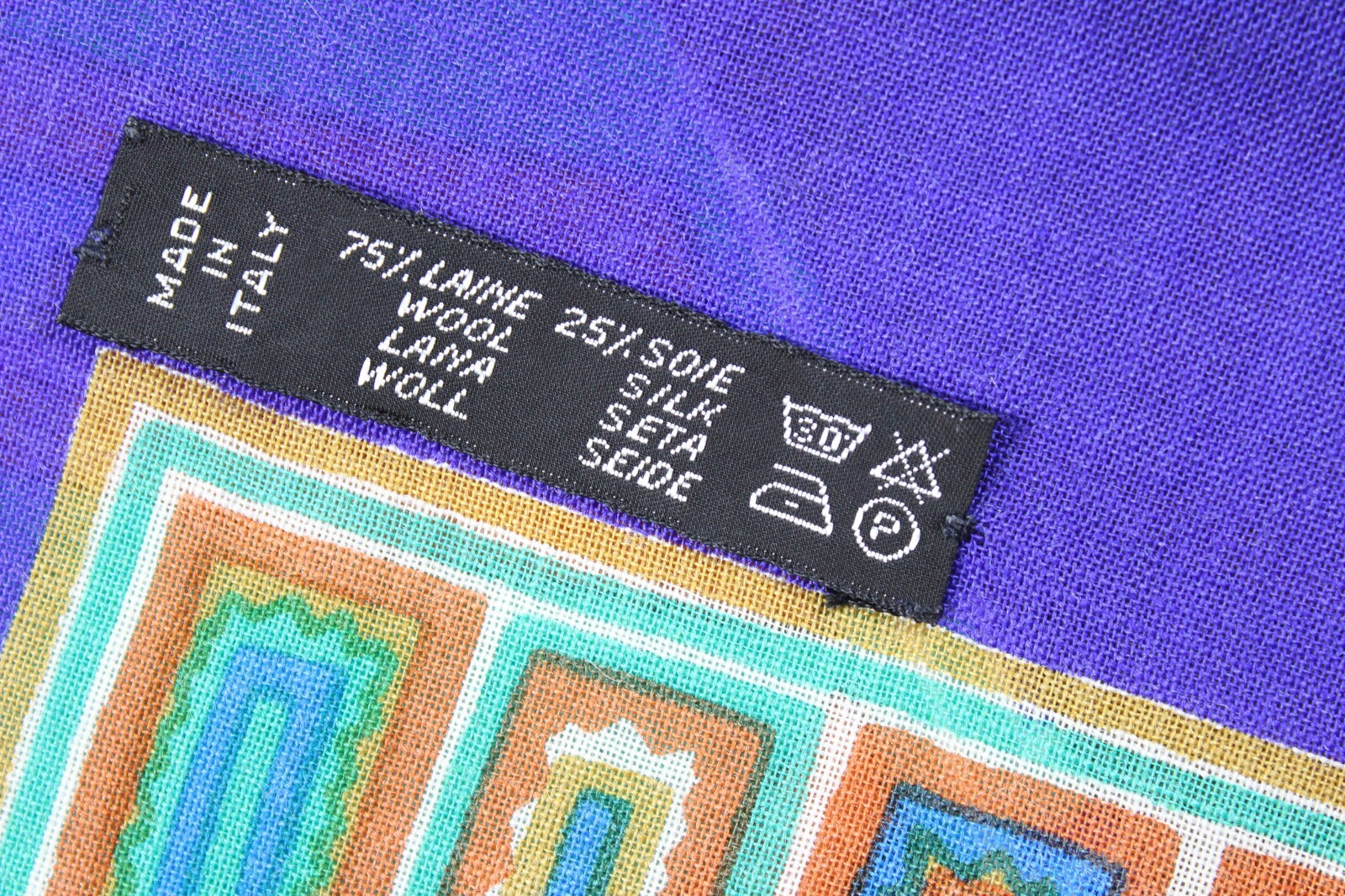 Beautiful Vintage "Pierre Cardin" Scarf image 3