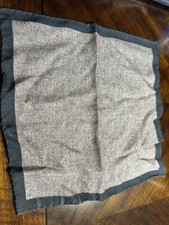 NWOT Eleventy Wool Pocket Square