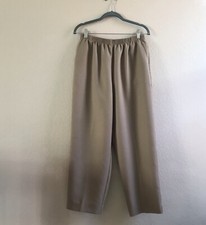 Alfred Dunner Women's Beige Elastic Waist Pockets Dress Pants Size 14 Waist 30"