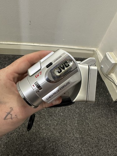 JVC GZ-MG 505 Grey - Untested - Picture 9 of 10