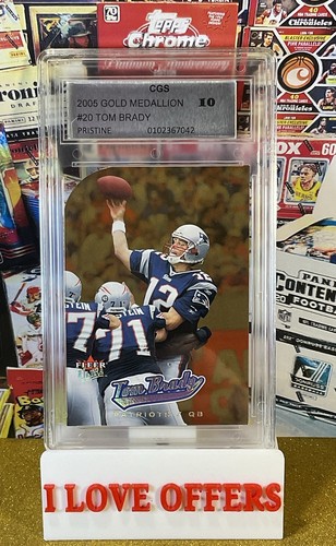 Tom Brady [Gold Medallion] #20 2005 Ultra card