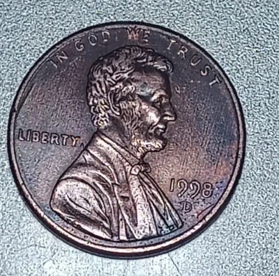1998 D Lincoln Error Penny w/ Extra Partial Letter Next To 