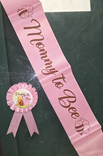 Mommy to Bee Sash & Daddy to Bee Rosette Badge Set, Pink, Baby Shower (2pc)