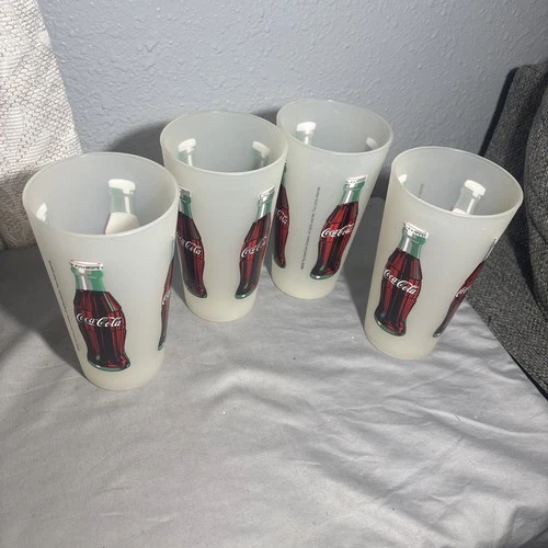 Vintage Frosted Coca-Cola Hard Plastic Tumbler Drinking Cups set of 4