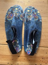 Women's Slippers Size Medium 40/41
