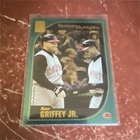 Topps 2000 Ken Griffey Jr Cincinnati Reds Baseball Card #389 Base Set