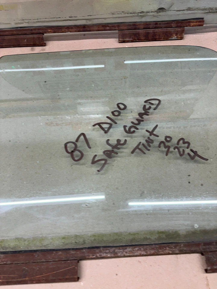 82 83 84 86 1987 88 89 Dodge D100 D150 D350 1981 puerta tintada ventana vidrio OEM PR Foto 3 de 4