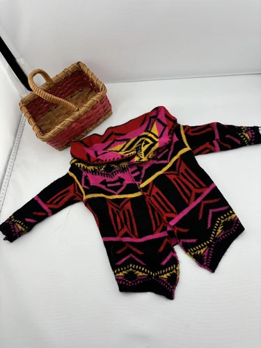 American Girl Doll Saige's GOTY 2013 cardigan Sweater and Woven picnic Basket