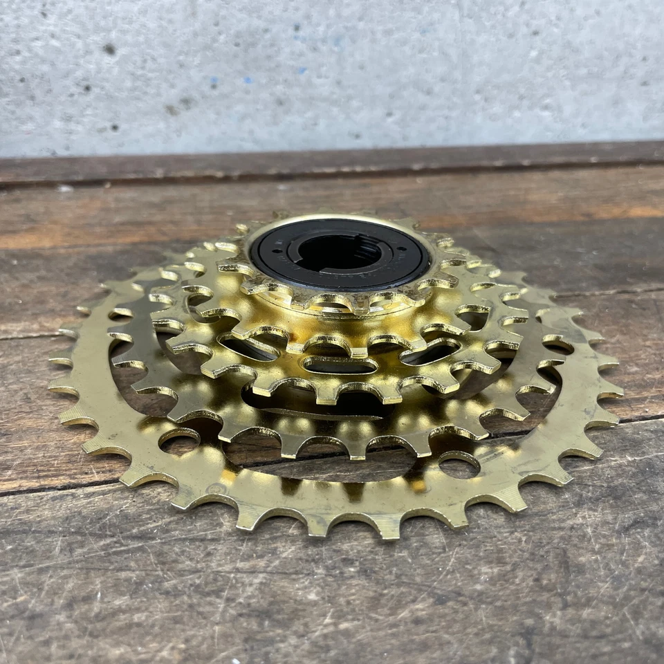Vintage Suntour 888 Freewheel 34 Tooth 5 Speed NOS 34t 14 5s 5 Speed MTB Tour WJ - Image 2 of 4