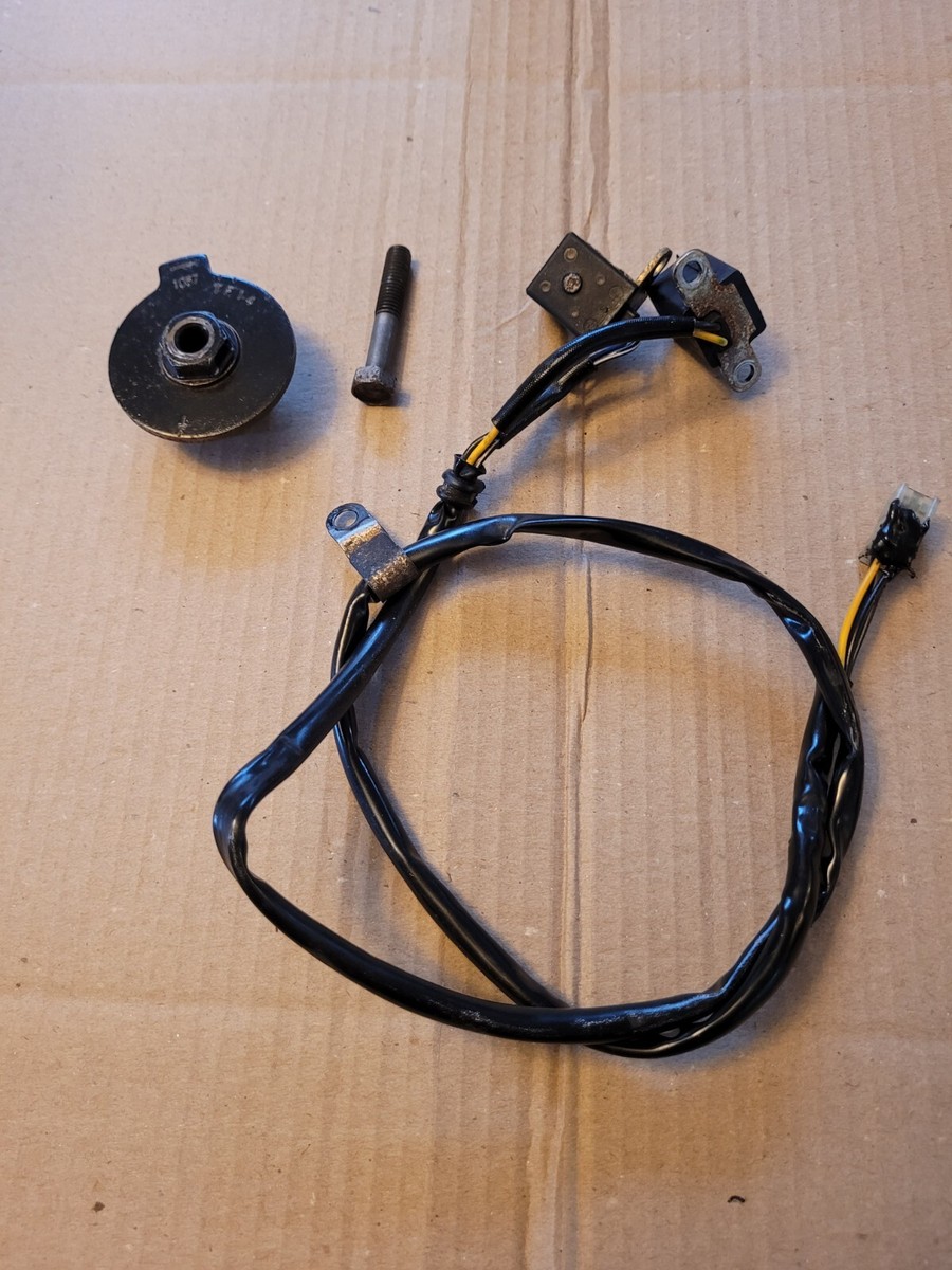 kawasaki zn1100 ltd coil pulsing, pick up coil assembly