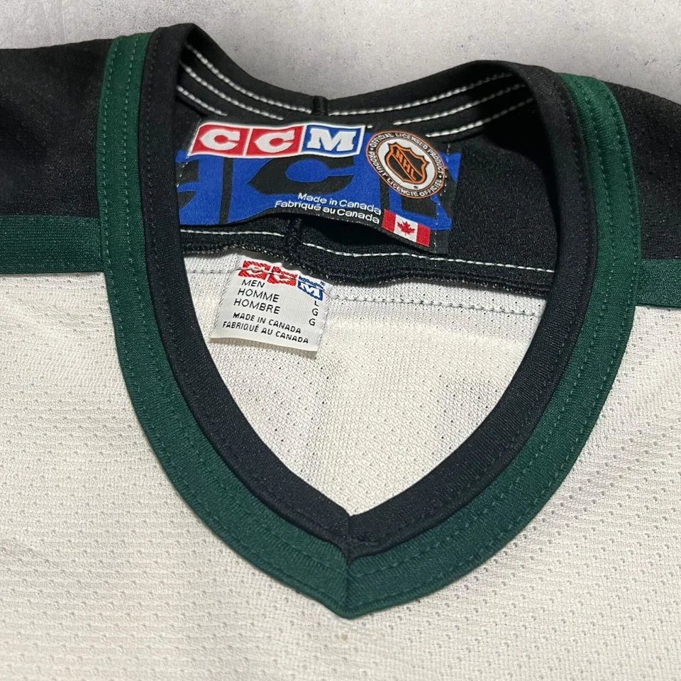 Camiseta De Colección Ed Belfour Dallas Stars CCM NHL Adulto Grande Hecha en Canadá Autógrafo Foto 2 de 4