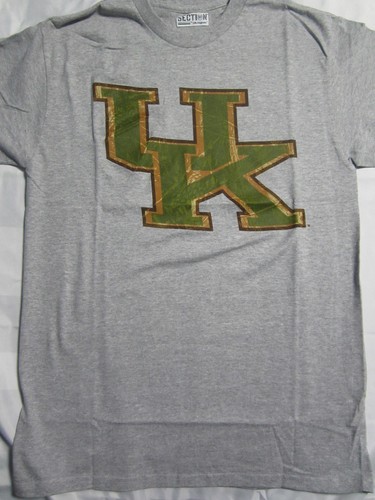 NCAA University of Kentucky Wildcats Laid Out T- Shirt Medium New NWT 