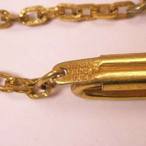 FV Monogram Initial Cable Link Chain Vintage HICK… - image 7