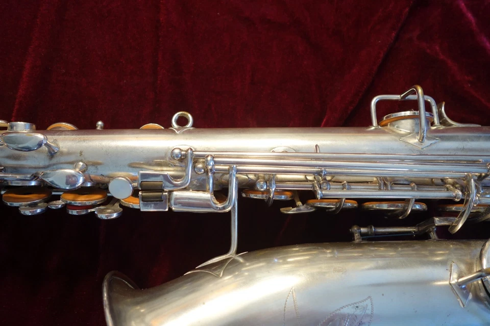 SAXOFÓN BUESCHER C circa 1925 #75277. Foto 3 de 4