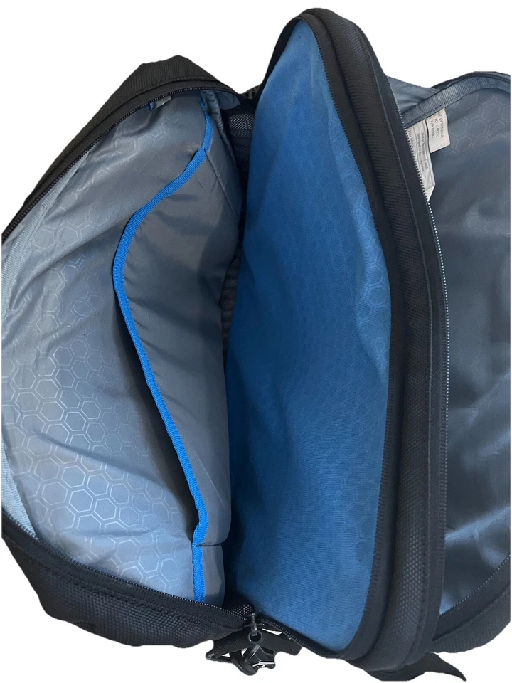 Dell Pro Briefcase 15" PO1420C Carry Case fits most Laptops up to 15 Inches - Image 4 of 4