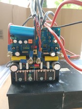 Thel IQ-AMP auf Kühlkörper, mit Koppelkonde...