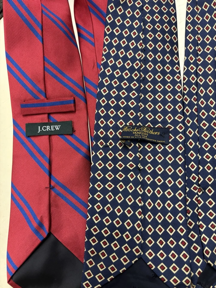 Dos corbatas para hombre: Brooks Brothers y J. Tripulación. Seda. Longitud media 57-58 pulgadas. Foto 2 de 4