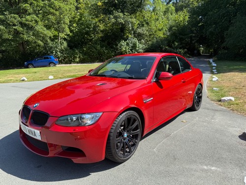 2011 BMW E93 V8 DCT auto - Picture 5 of 23
