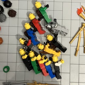 LEGO&reg; Minifigure Lloyd Jungle Knee Pads Lot Of 12 Tournament 70749 Ninjago F4 24