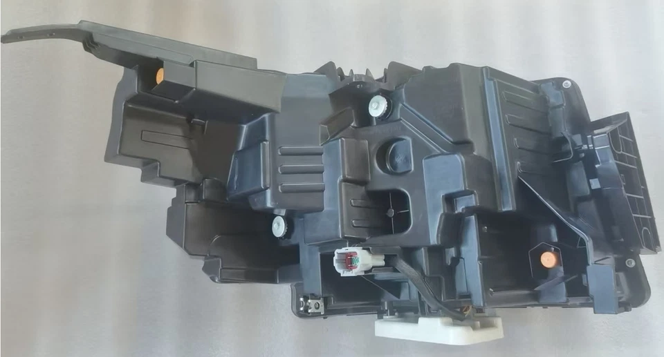 Faro lado conductor LED 260609BU0D Nissan Frontier 2022 2023 2024 2025 Foto 3 de 3