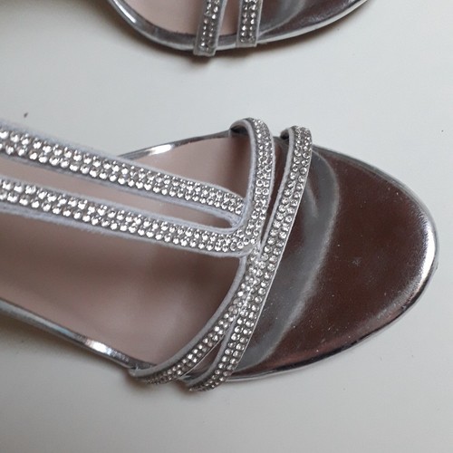 ALDO sandali con tacco argento a specchio n. 38/39 Dovyan strass scarpe pelle - Foto 15 di 22