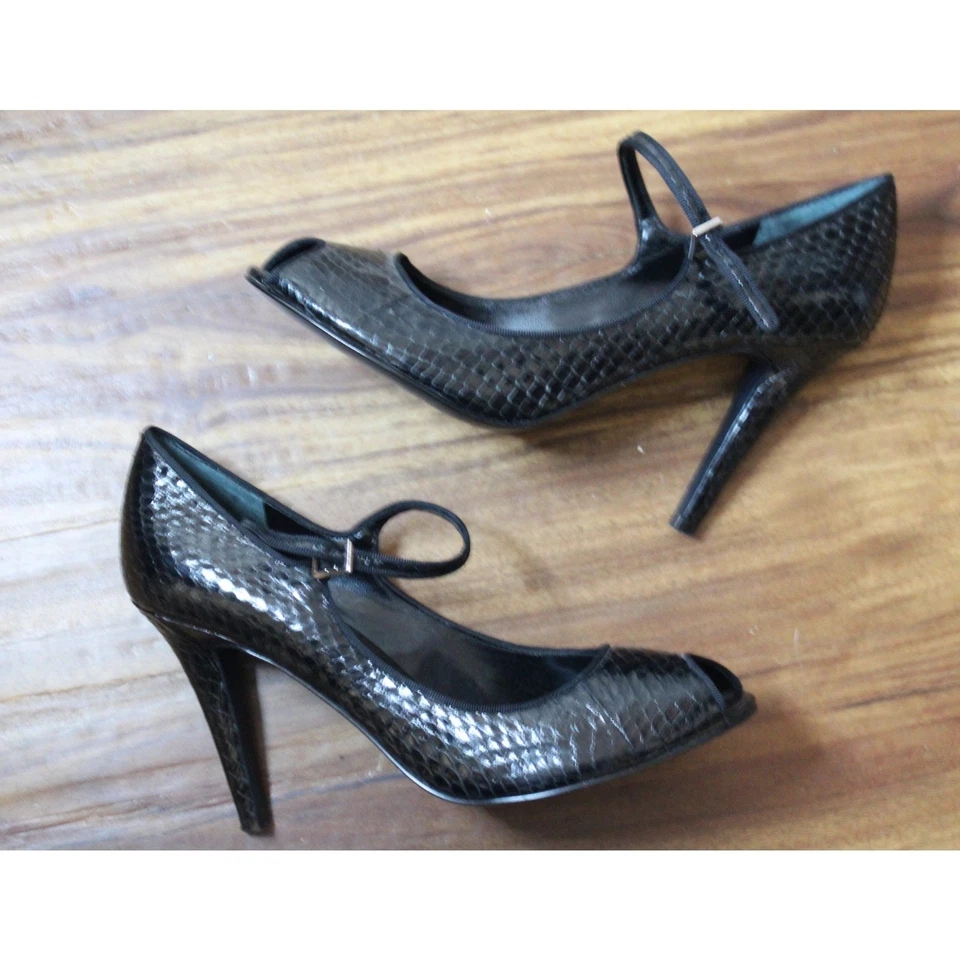 Lauren Ralph Lauren Black Mary Jane Peep Toe Heels Snake Size 7 - Imagem 2 de 4