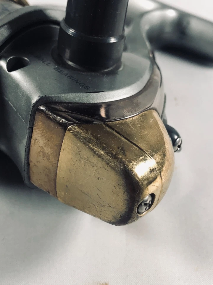 Carrete de pesca giratorio TICA Spin Focus GT2000 Foto 4 de 4