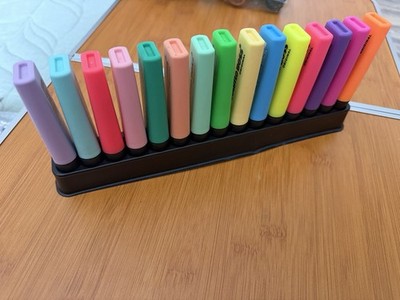 STABILO BOSS ORIGINAL Pastel Highlighters Set, Assorted Colors with Stand
