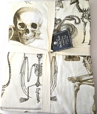 NEW Williams Sonoma Skellie Toile Tablecloth 70x108 100% Cotton Halloween Skull