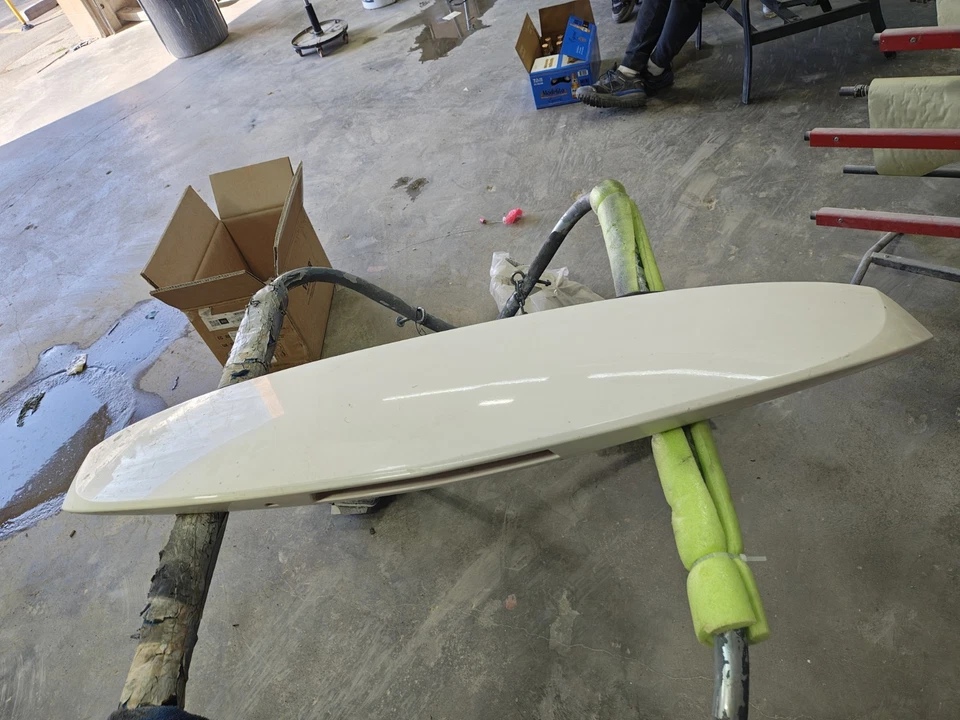 Chevrolet Traverse 2013 a 2017 alerón trasero alerón tercer freno OEMP8724 DG Foto 2 de 4