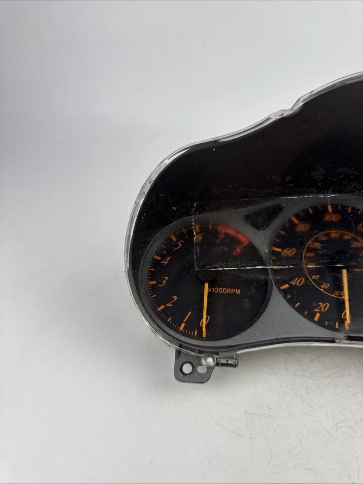 Toyota Celica GT 2000-2005 velocímetro velocímetro grupo 83800-2B070 77 k millas Foto 2 de 4