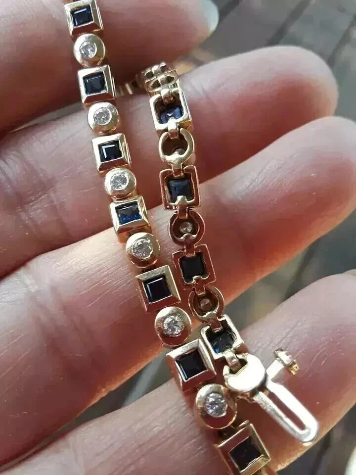 Brazalete de tenis para mujer de zafiro simulado princesa de 9 quilates enchapado en oro amarillo de 14 quilates Foto 3 de 4