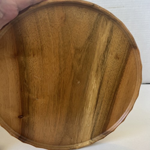 Servizio da tavola vintage anni 60 in legno di acacia americana con bordi capesante 11,5" - Foto 7 di 8
