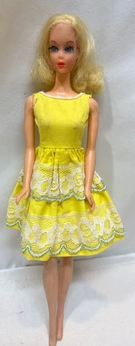 Vintage 1965 Mattel Talking Barbie Blonde Nape Curl Doll Japan Mute
