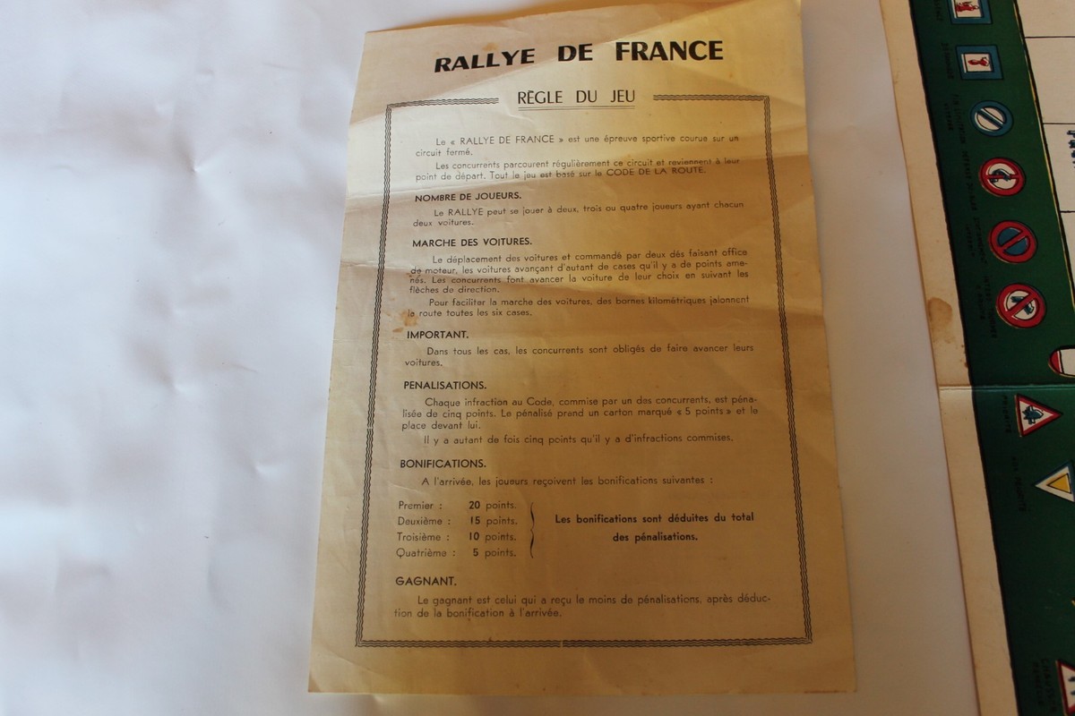 Rallye de Djeco : Jeu de calculs autour des voitures
